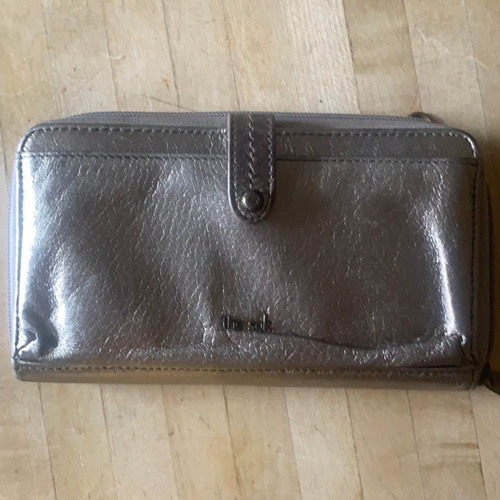 The Sak wallet